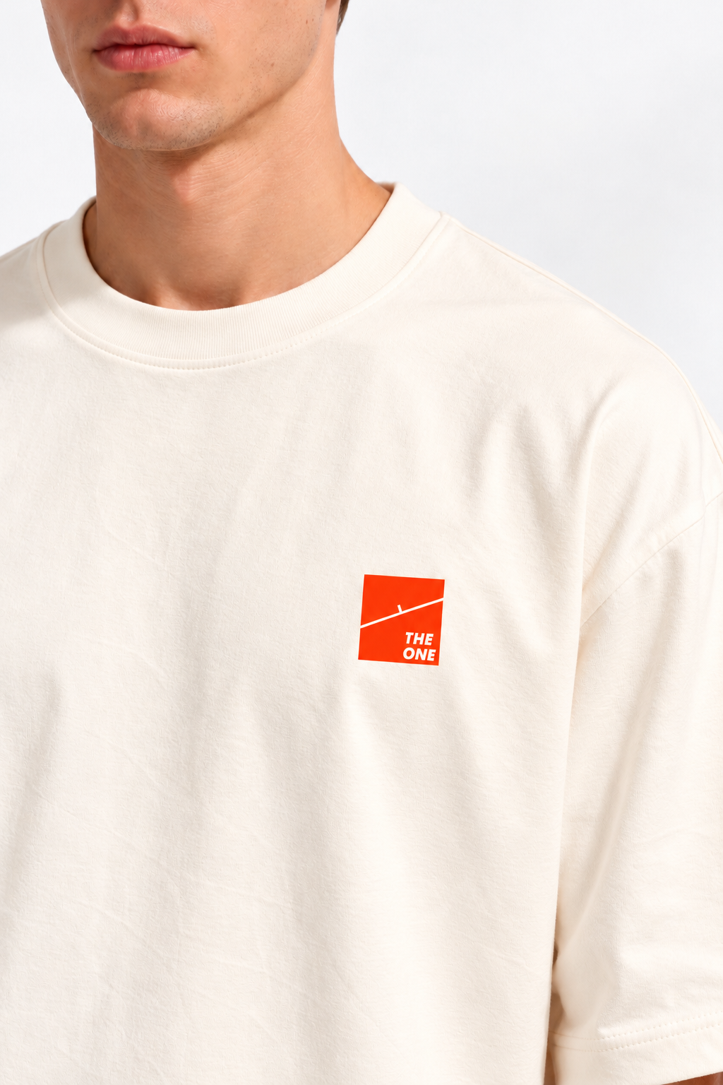 BOXY FIT CREAM T SHIRT